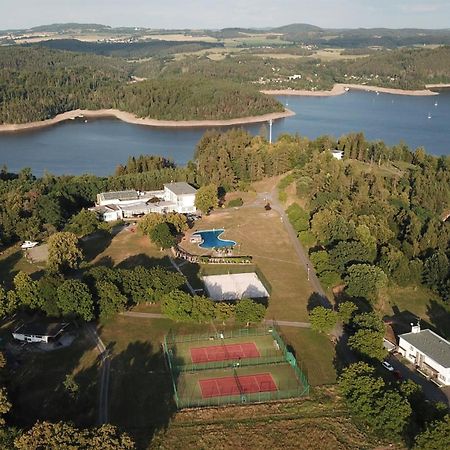 Kozarovice Wellness Hotel Orlik מראה חיצוני תמונה